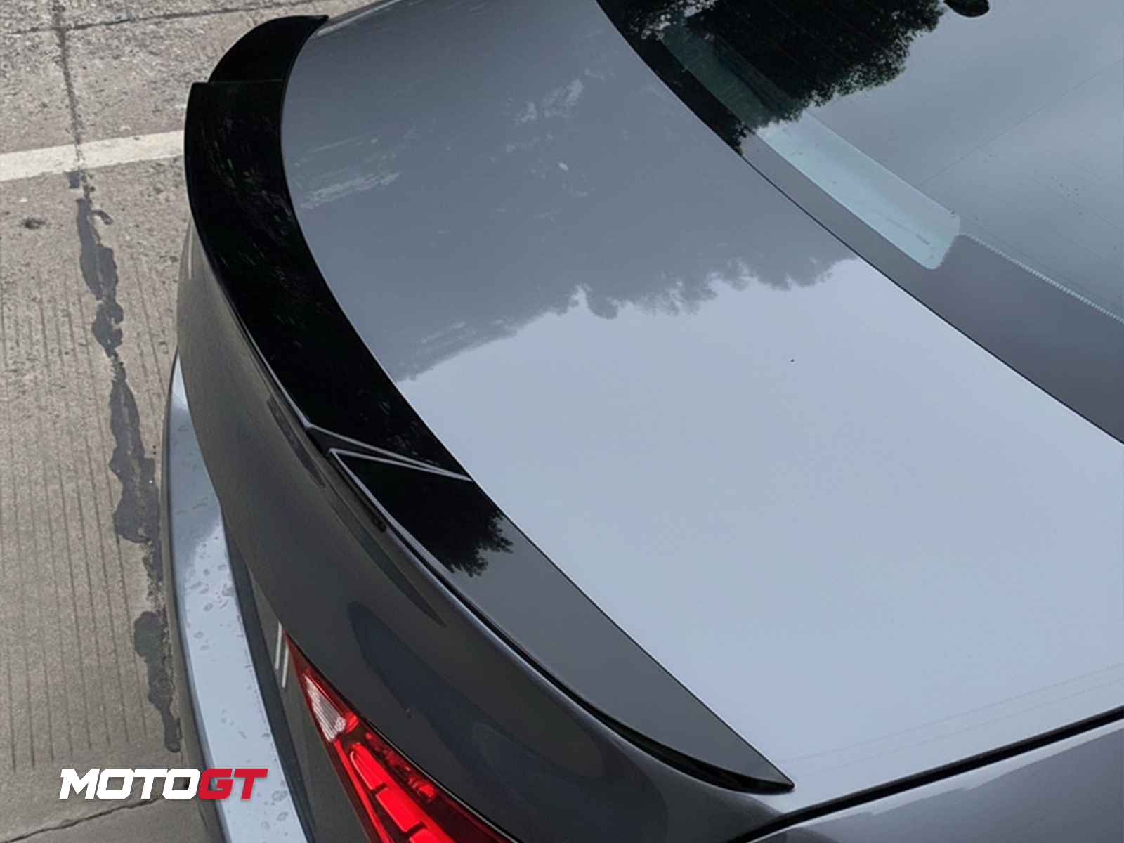 جناح خلفي أسود من الفئة C — 3